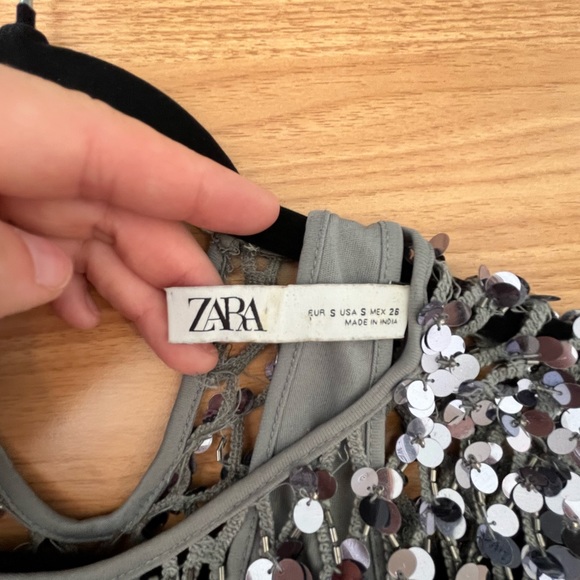 Zara | LIMITED EDITION MESH SEQUIN NET DRESS - Picture 4 of 6